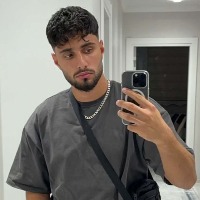 Özdemir的头像